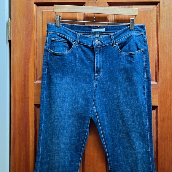 Levi’s classic boot cut jeans size 31 - Picture 4 of 13